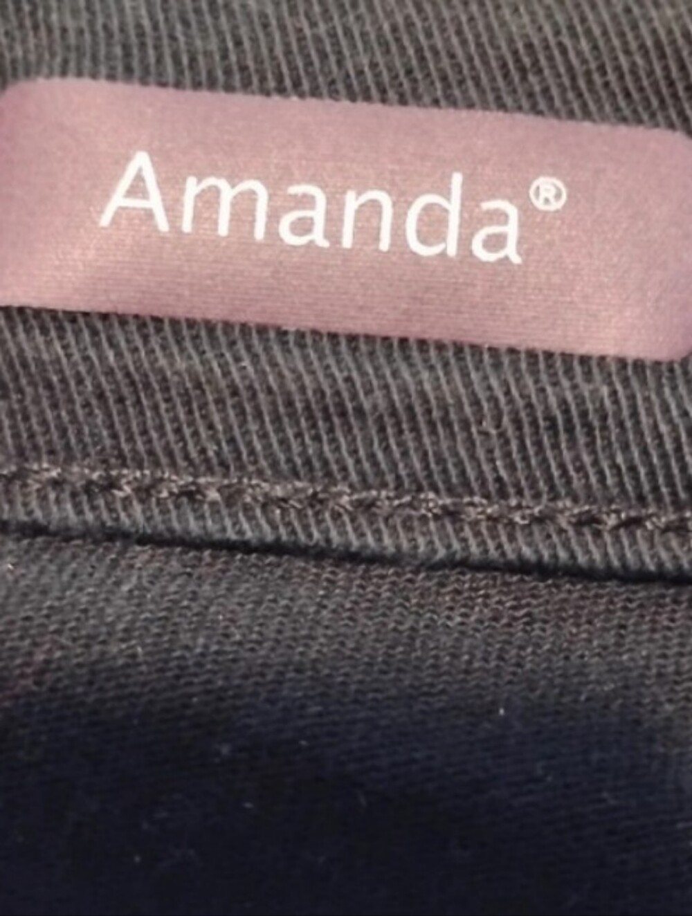Gloria Vanderbilt 'Amanda' black ladies jeans size 16 - Picture 6 of 8